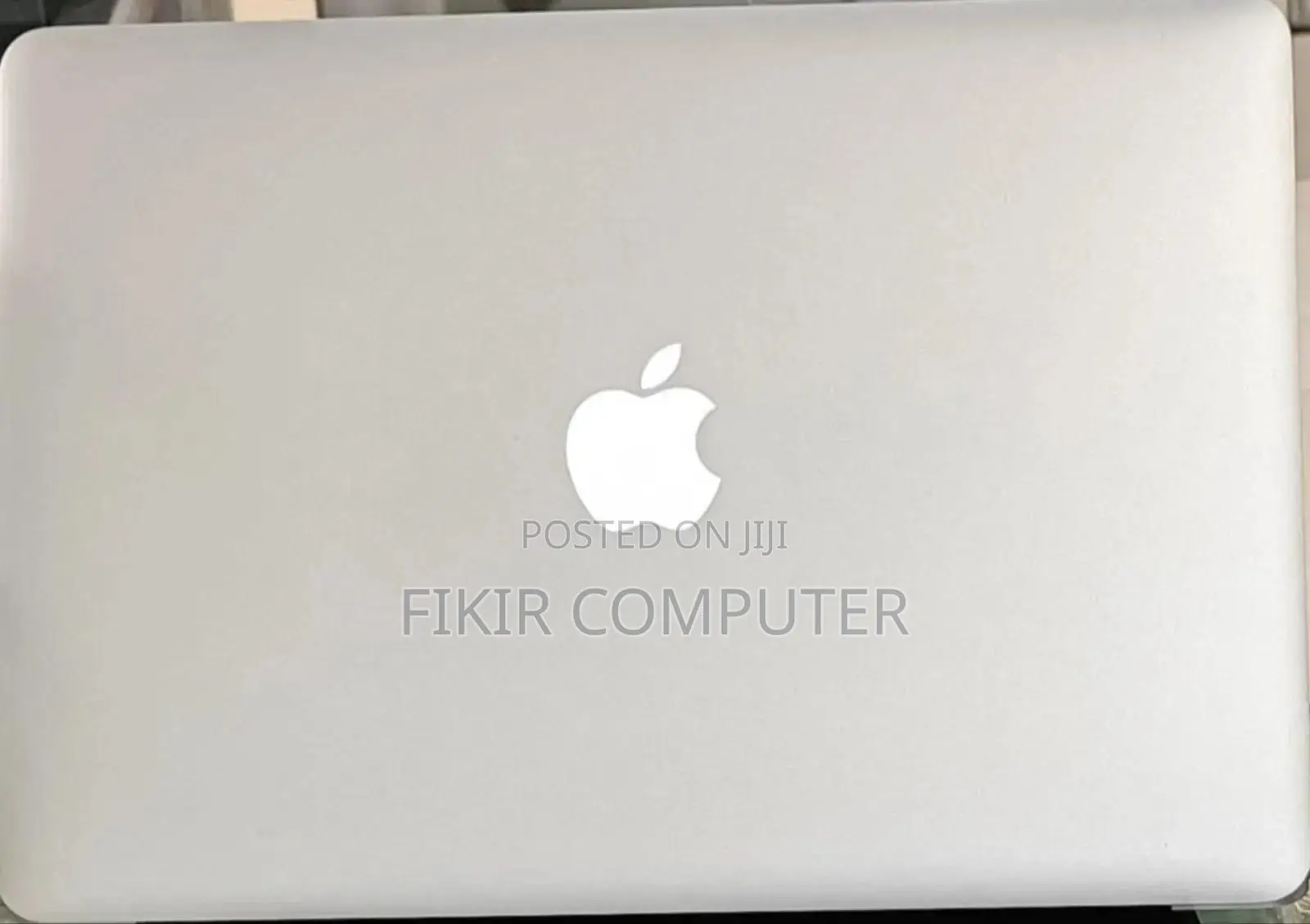 New Laptop Apple MacBook Air 2017 8GB Intel Core I5 SSD 256GB