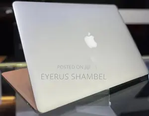 New Laptop Apple MacBook Pro 16GB Intel Core I7 SSD 256GB