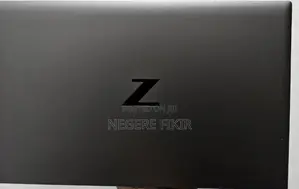 New Laptop HP ZBook Firefly G8 16GB Intel Core I7 SSD 512GB