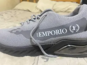 Photo - Emporio Sneakers