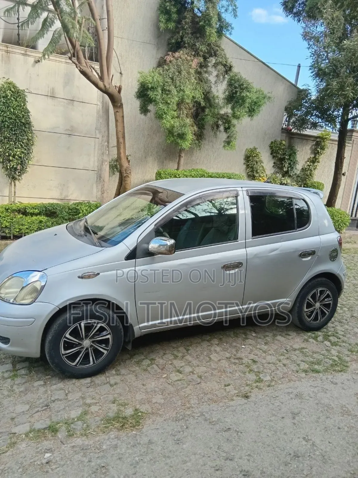 Toyota Vitz 1.0 FWD 3dr 2004 Silver