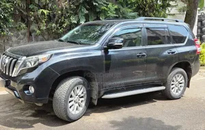 Toyota Land Cruiser Prado 2015 Gray