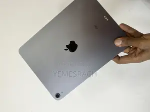 Apple iPad Air 64 GB Black