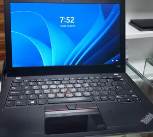Photo - New Laptop Lenovo ThinkPad X280 8GB Intel Core I7 SSD 256GB