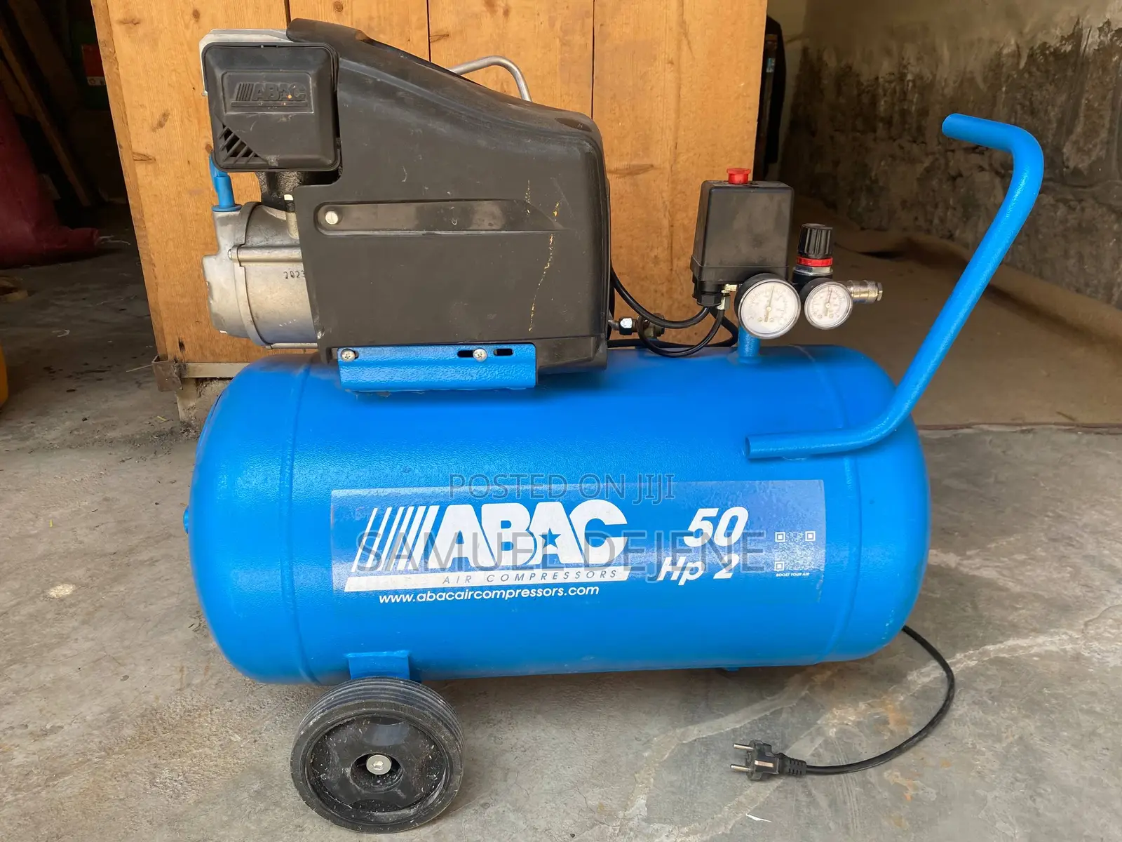 Air Compressor