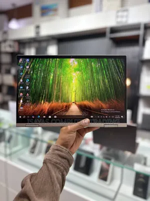 New Laptop Lenovo Yoga C740 8GB Intel Core I5 SSD 512GB