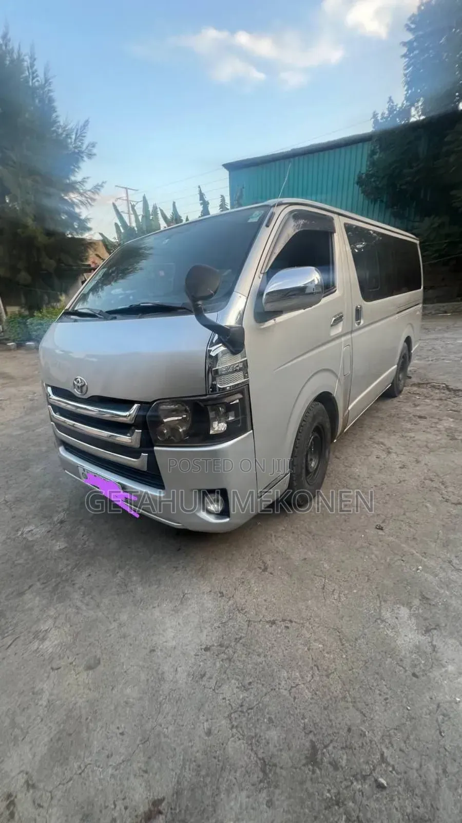 Toyota HiAce 220 2007 Silver
