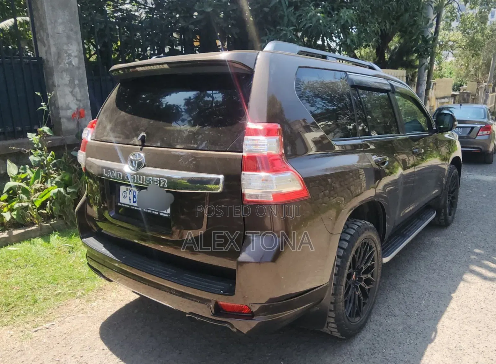 Toyota Land Cruiser Prado 2017 Gray