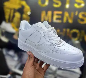Photo - Nike Air Force White Edition