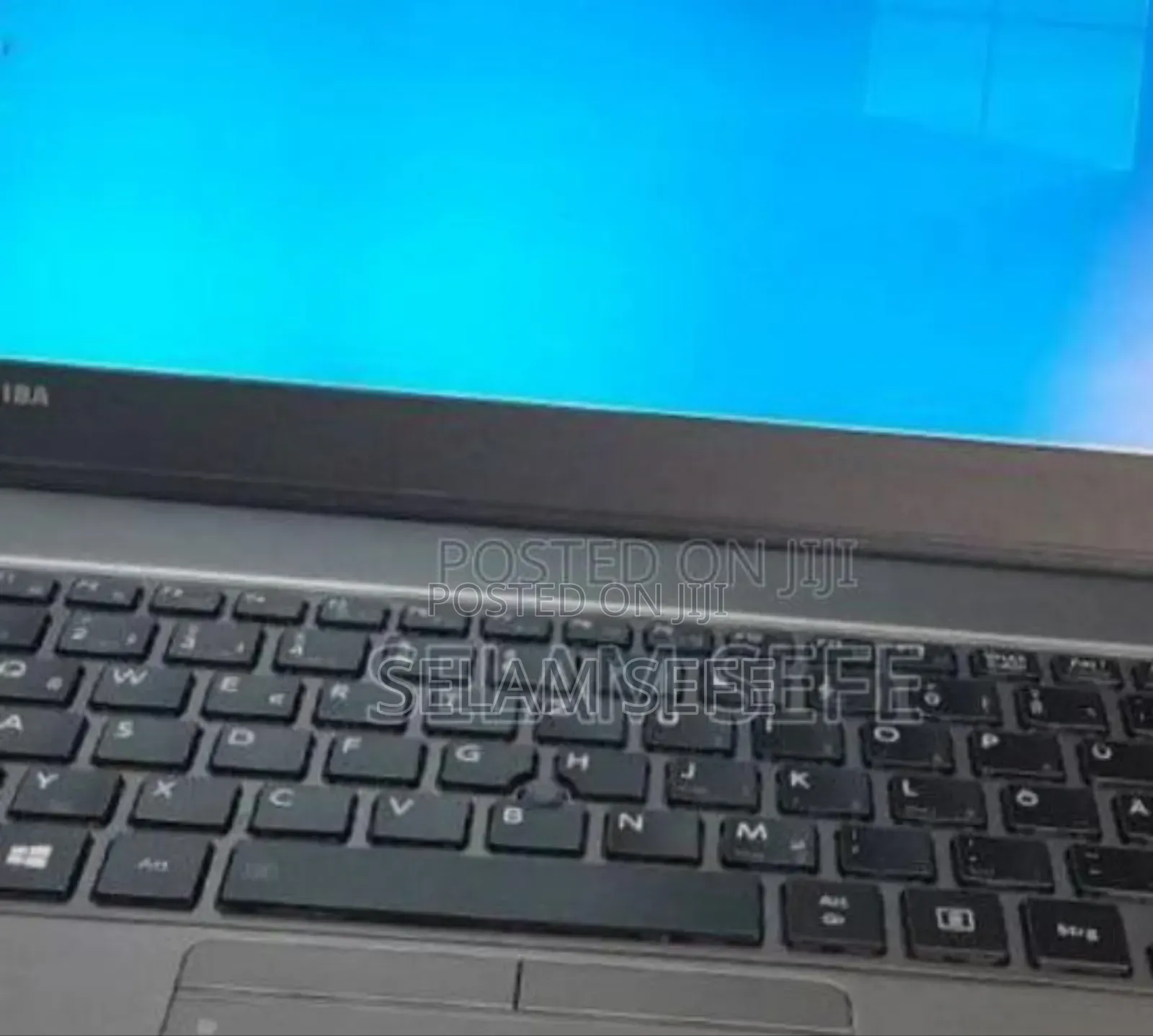 New Laptop Toshiba Satellite Click 2 Pro 8GB Intel Core i5 SSD 256GB