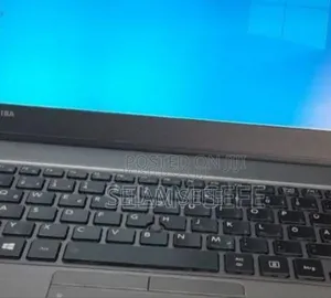 New Laptop Toshiba Satellite Click 2 Pro 8GB Intel Core i5 SSD 256GB