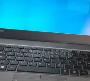 New Laptop Toshiba Satellite Click 2 Pro 8GB Intel Core i5 SSD 256GB