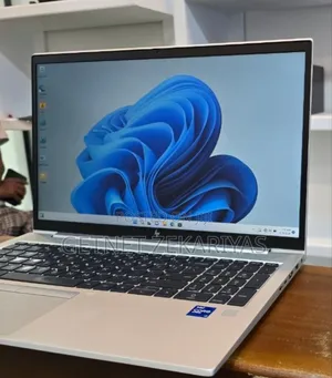 New Laptop HP EliteBook 850 G8 16GB Intel Core I7 SSD 512GB