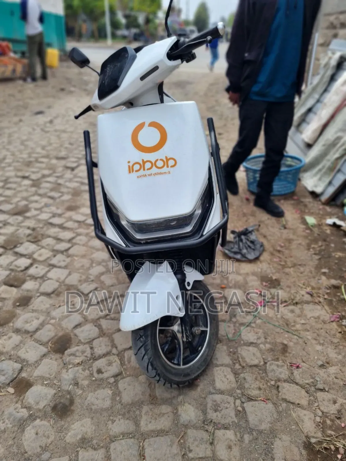 Motorcycle 2024 White