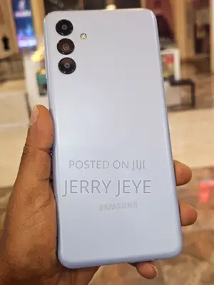 Photo - New Samsung Galaxy A13 5G 64 GB Blue