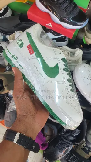 Photo - Airforce 1 the North Face Supreme Edition Green White [On Hand]