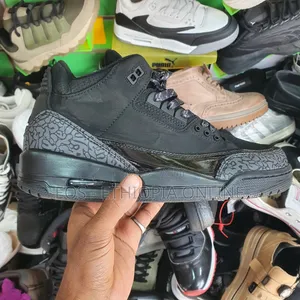 Black Air Jordan 3 Mid Top Sneaker [On Hand]