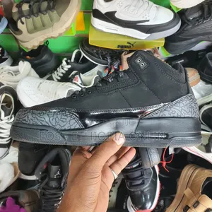 Black Air Jordan 3 Mid Top Sneaker [On Hand]