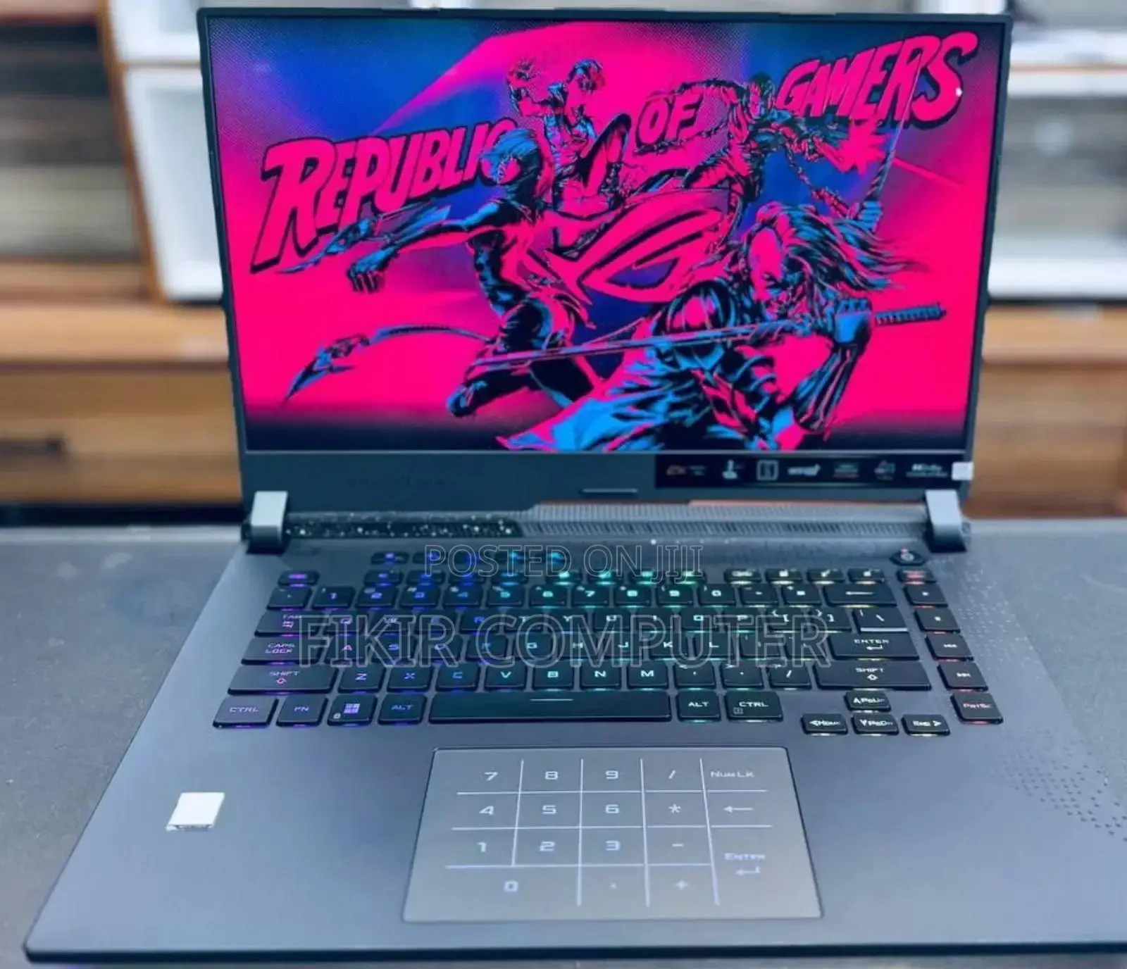 New Laptop Asus ROG Strix G15 16GB AMD Ryzen 9 SSD 512GB