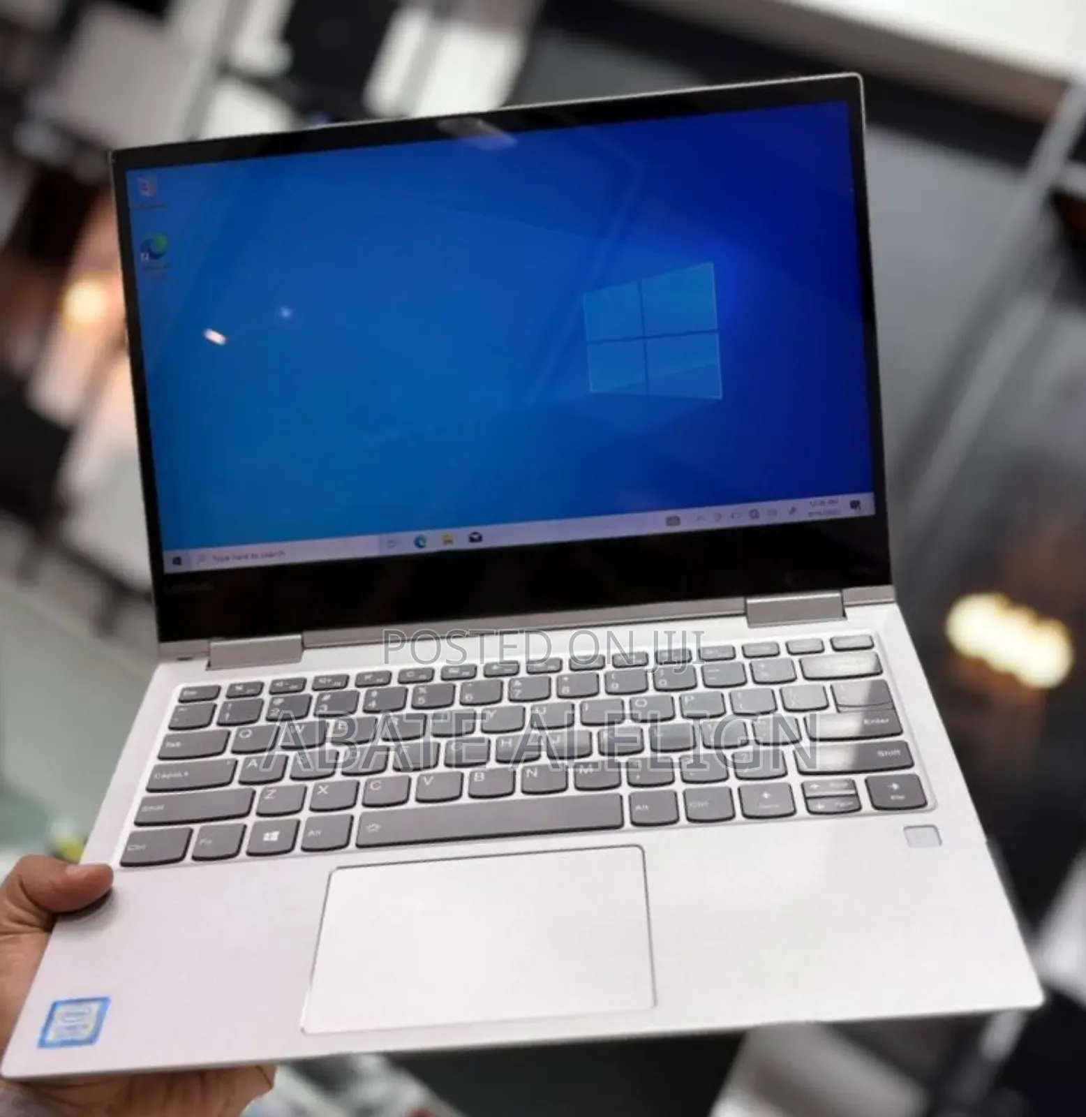 New Laptop Lenovo ThinkPad Yoga 370 8GB Intel Core i5 SSD 512GB