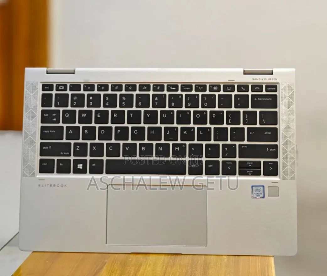 New Laptop HP EliteBook X360 1030 G4 8GB Intel Core I5 SSD 512GB