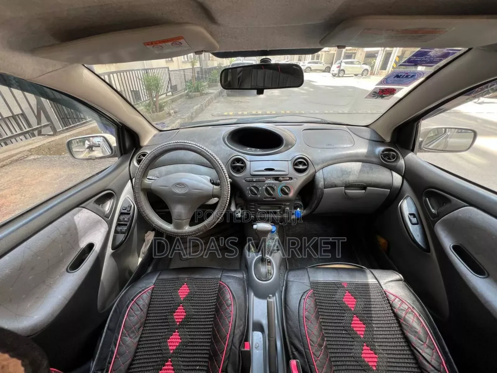 Toyota Vitz 2001 Gray