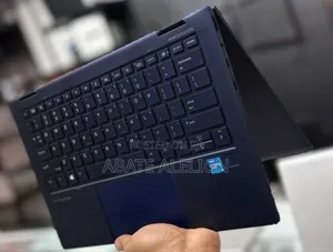 New Laptop HP Dragonfly G2 16GB Intel Core I5 SSD 512GB
