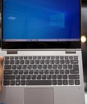 New Laptop Lenovo Yoga 730 8GB Intel Core I5 SSD 512GB