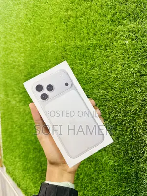 New Apple iPhone 17 Pro Max 256 GB Silver