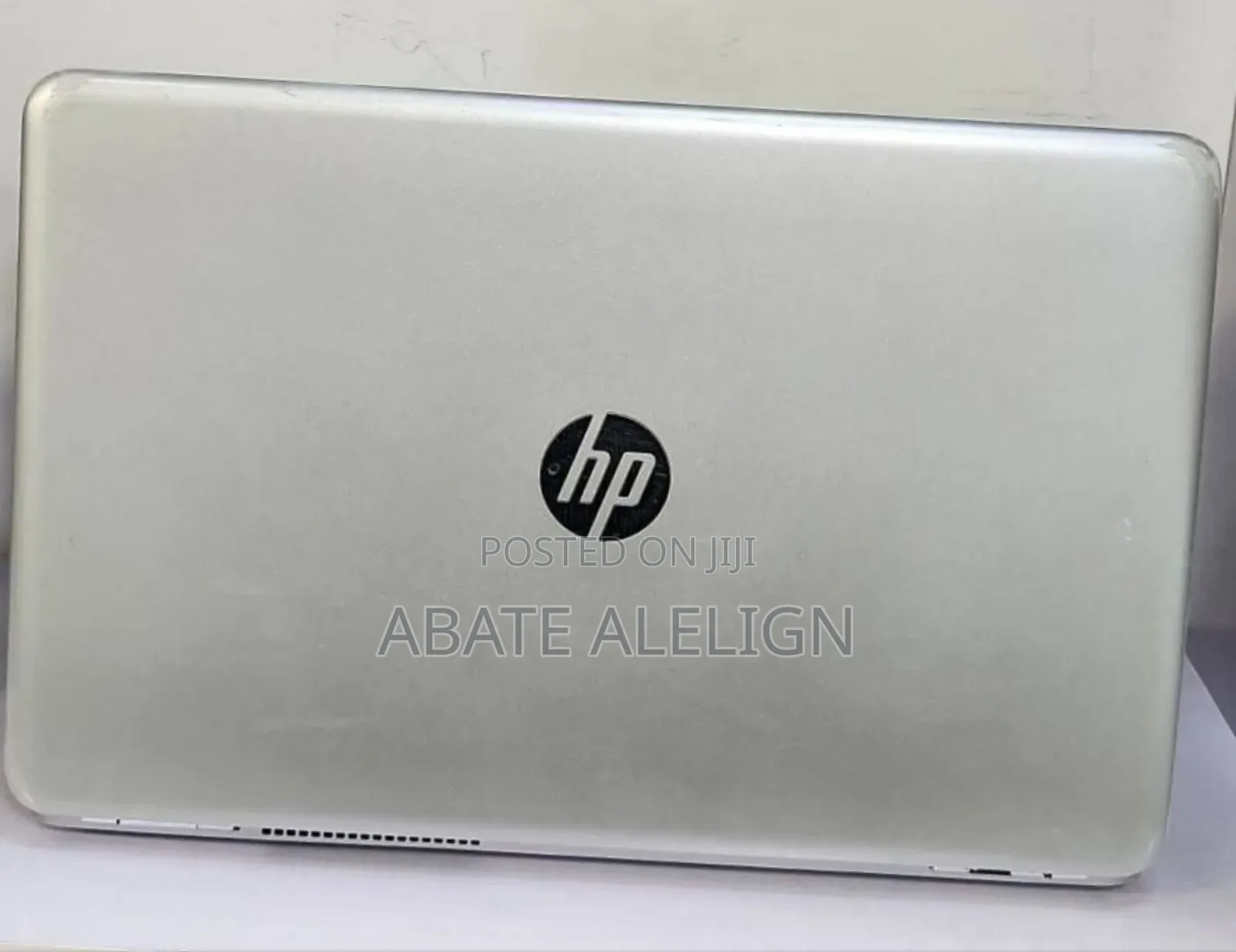 New Laptop HP Pavilion 15 8GB Intel Core I5 SSD 256GB