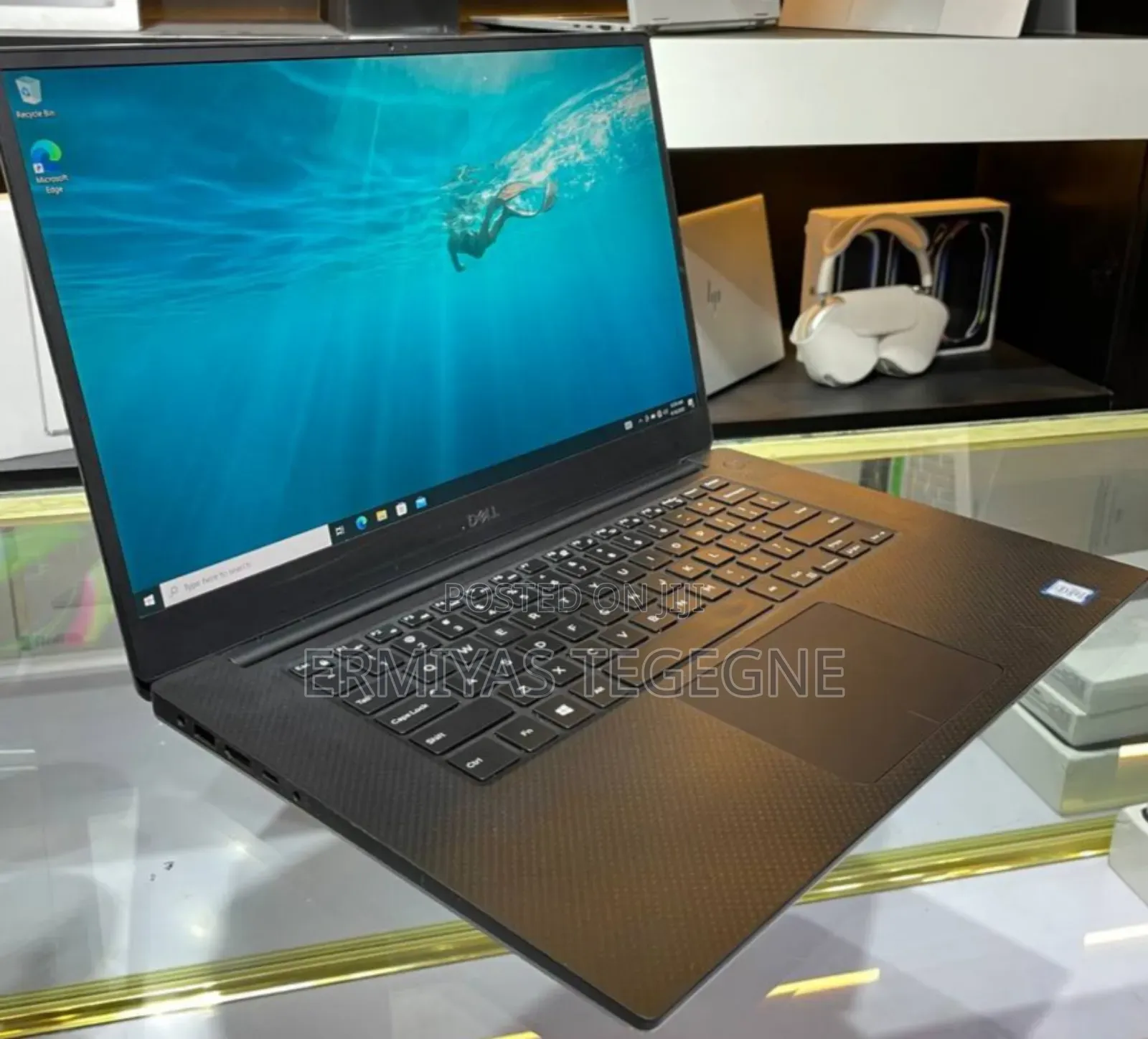 New Laptop Dell Inspiron 15 16GB Intel Core I7 SSD 1T