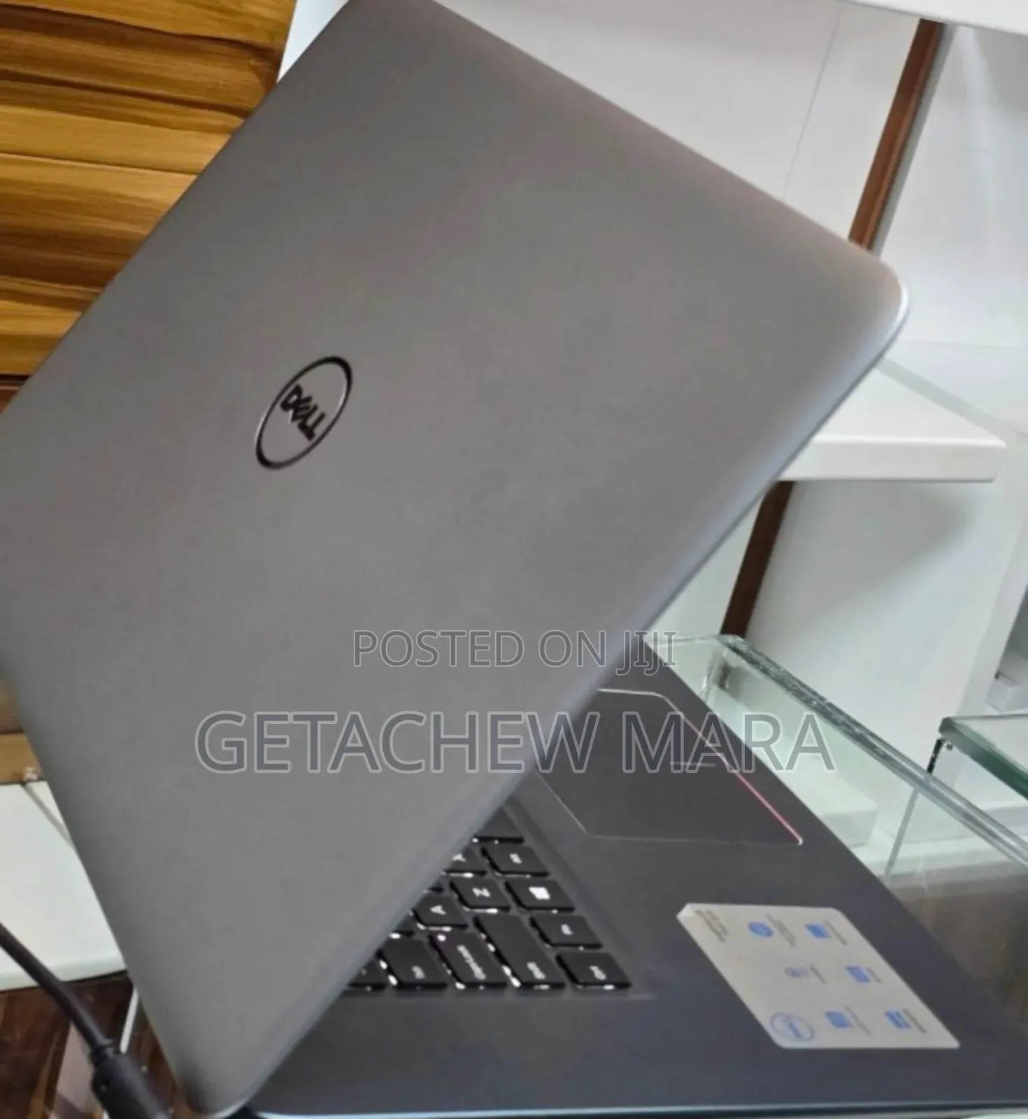 New Laptop Dell Inspiron 15 7000 8GB Intel Core I7 SSD 1T