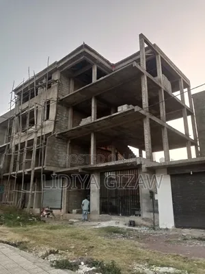 Photo - 5bdrm House in Akaky Kaliti for sale