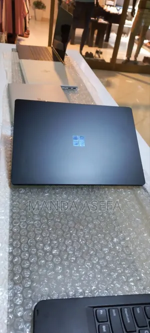 Photo - New Laptop Microsoft Surface Laptop 4 16GB Intel Core I7 SSD 512GB
