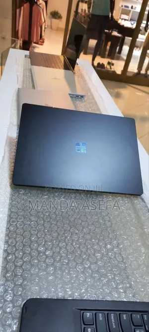 New Laptop Microsoft Surface Laptop 4 16GB Intel Core I7 SSD 512GB