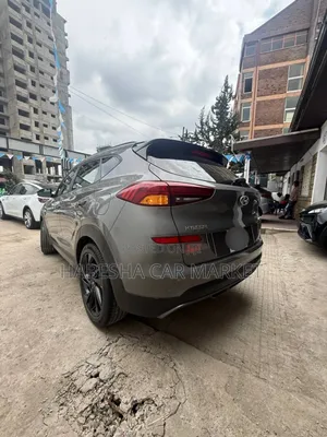 Hyundai Tucson 2020 Gold