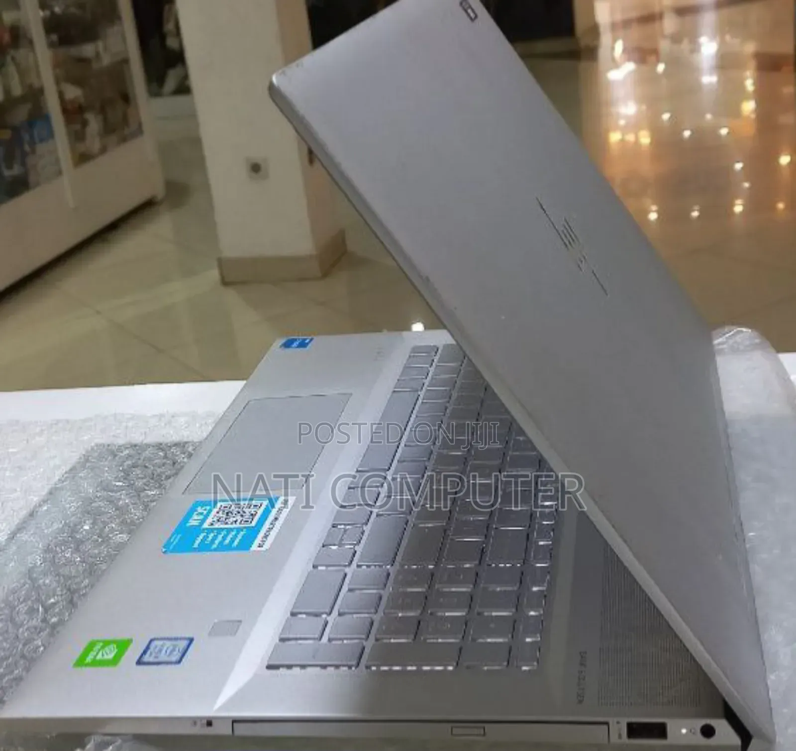 New Laptop HP 16GB Intel Core I7 SSD 512GB