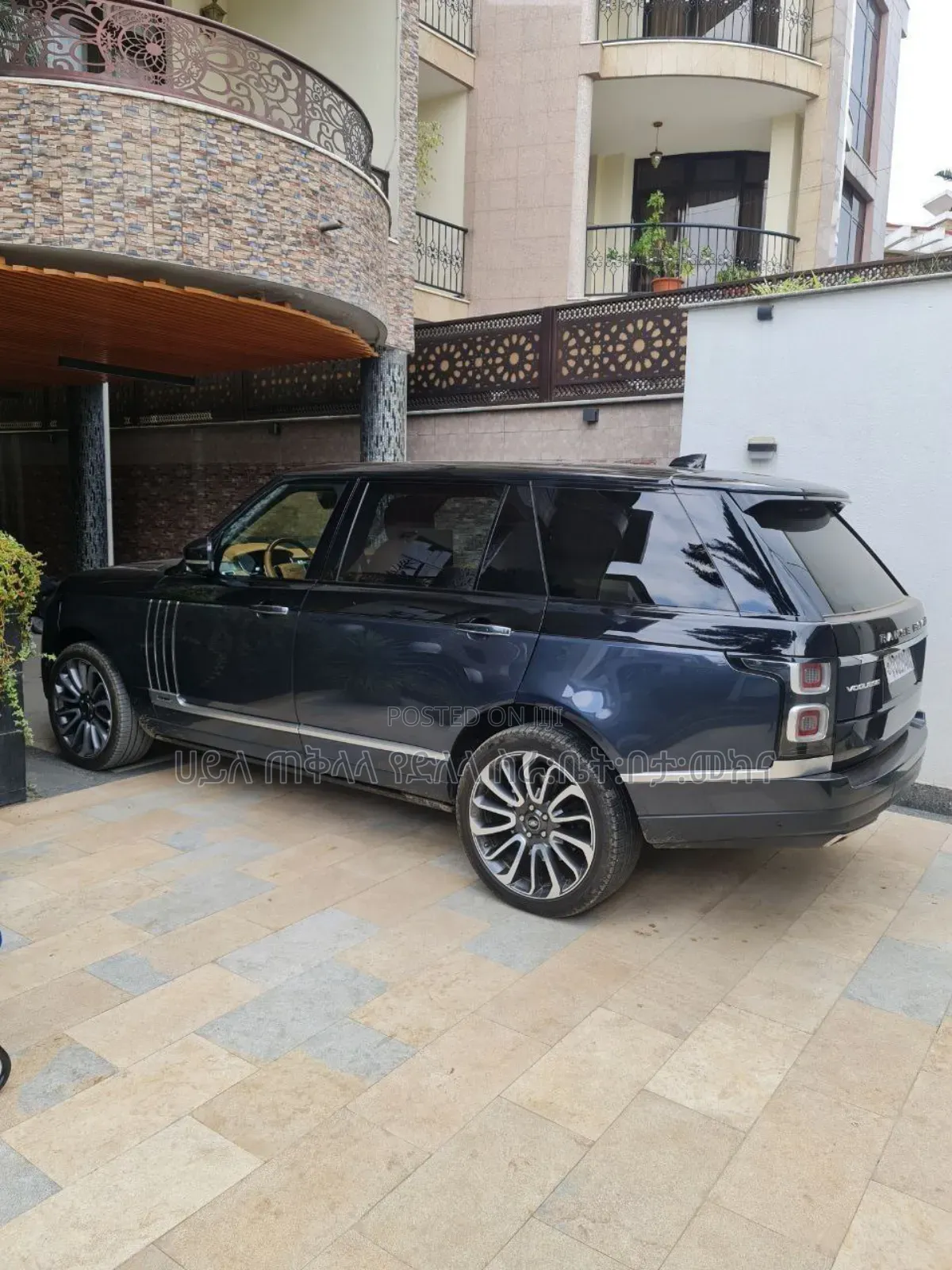 Land Rover Range Rover Vogue 2021 Matt Black