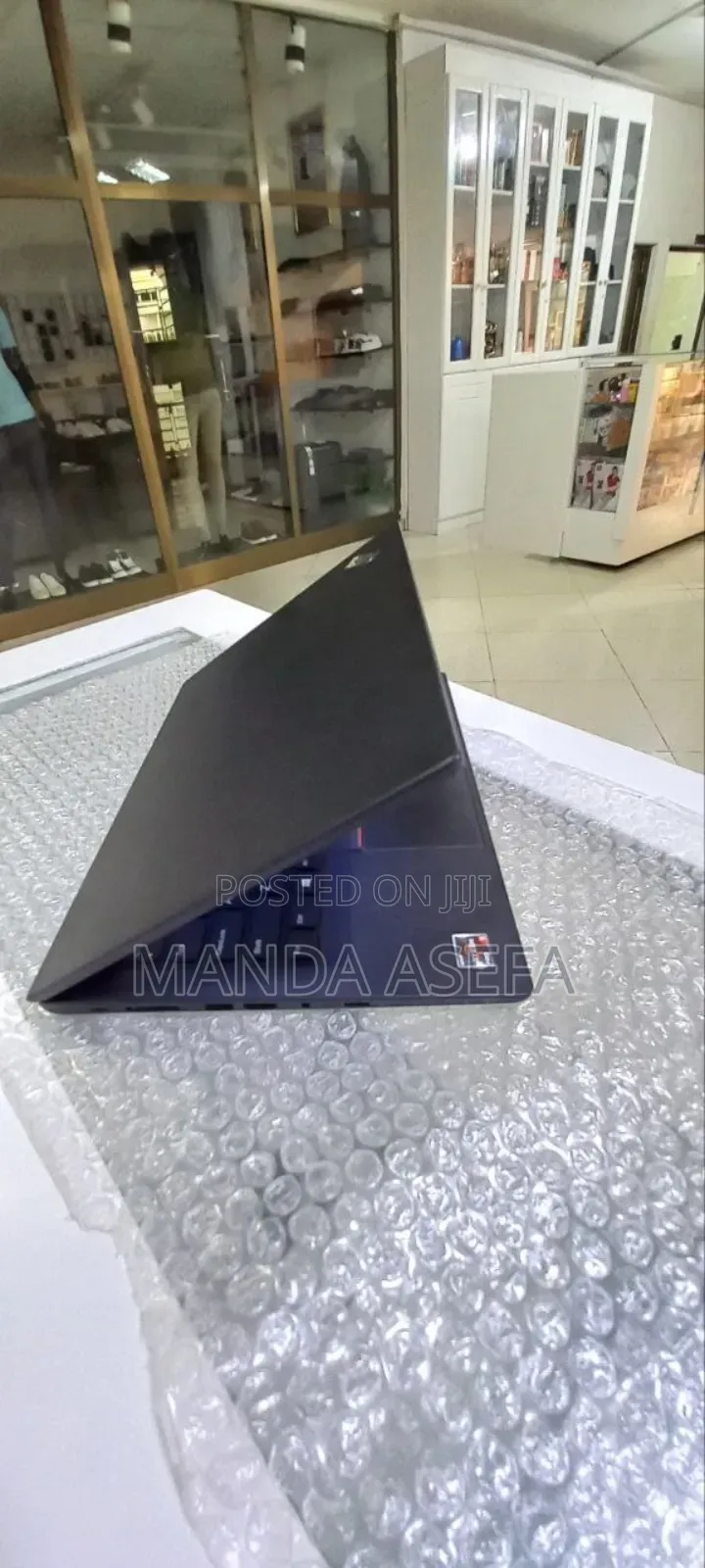 New Laptop Lenovo ThinkPad T495s 16GB AMD Ryzen 5 SSD 512GB