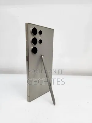 New Samsung Galaxy S24 Ultra 256 GB