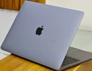 New Laptop Apple MacBook Pro 2019 16GB Intel Core I5 SSD 1T