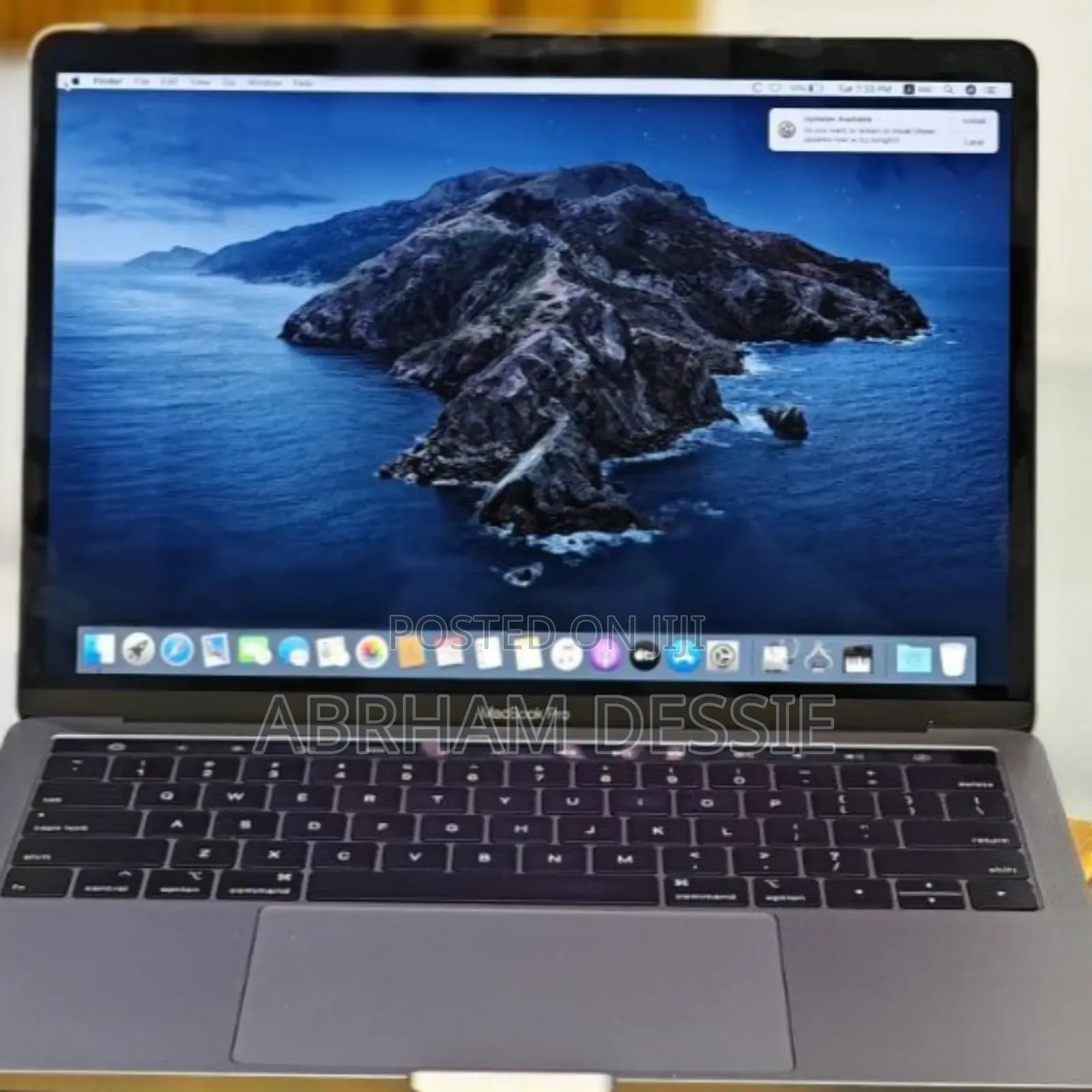 New Laptop Apple MacBook Pro 2019 16GB Intel Core I5 SSD 1T