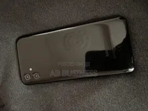 New Samsung Galaxy A04e 32 GB Black