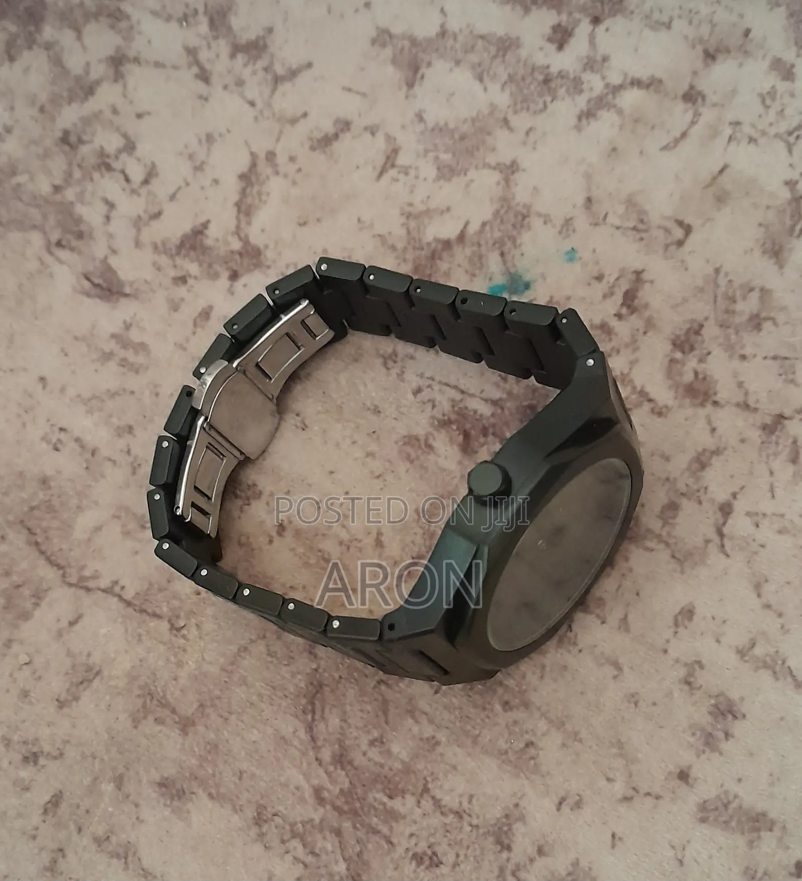 Arabic Full Black Watch Gʻ