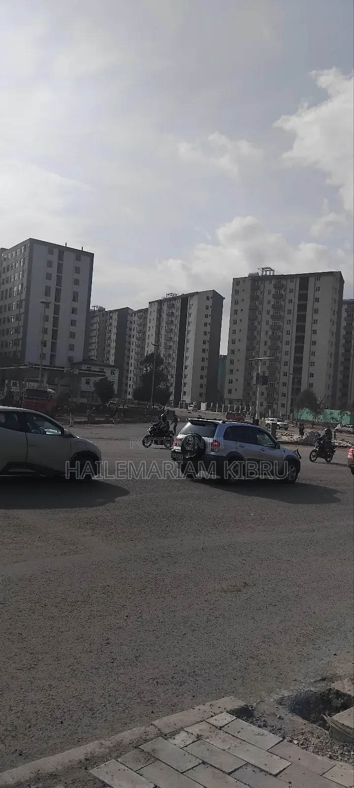 1bdrm Apartment in ሮማርክ ሪል እስቴት, Nifas Silk-Lafto for sale