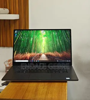 Photo - New Laptop Dell Precision 5540 16GB Intel Core I7 SSD 512GB