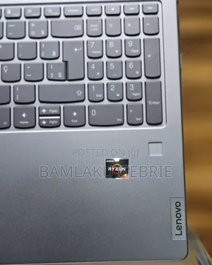 New Laptop Lenovo Yoga 7 15ITL5 16GB AMD Ryzen 5 SSD 512GB