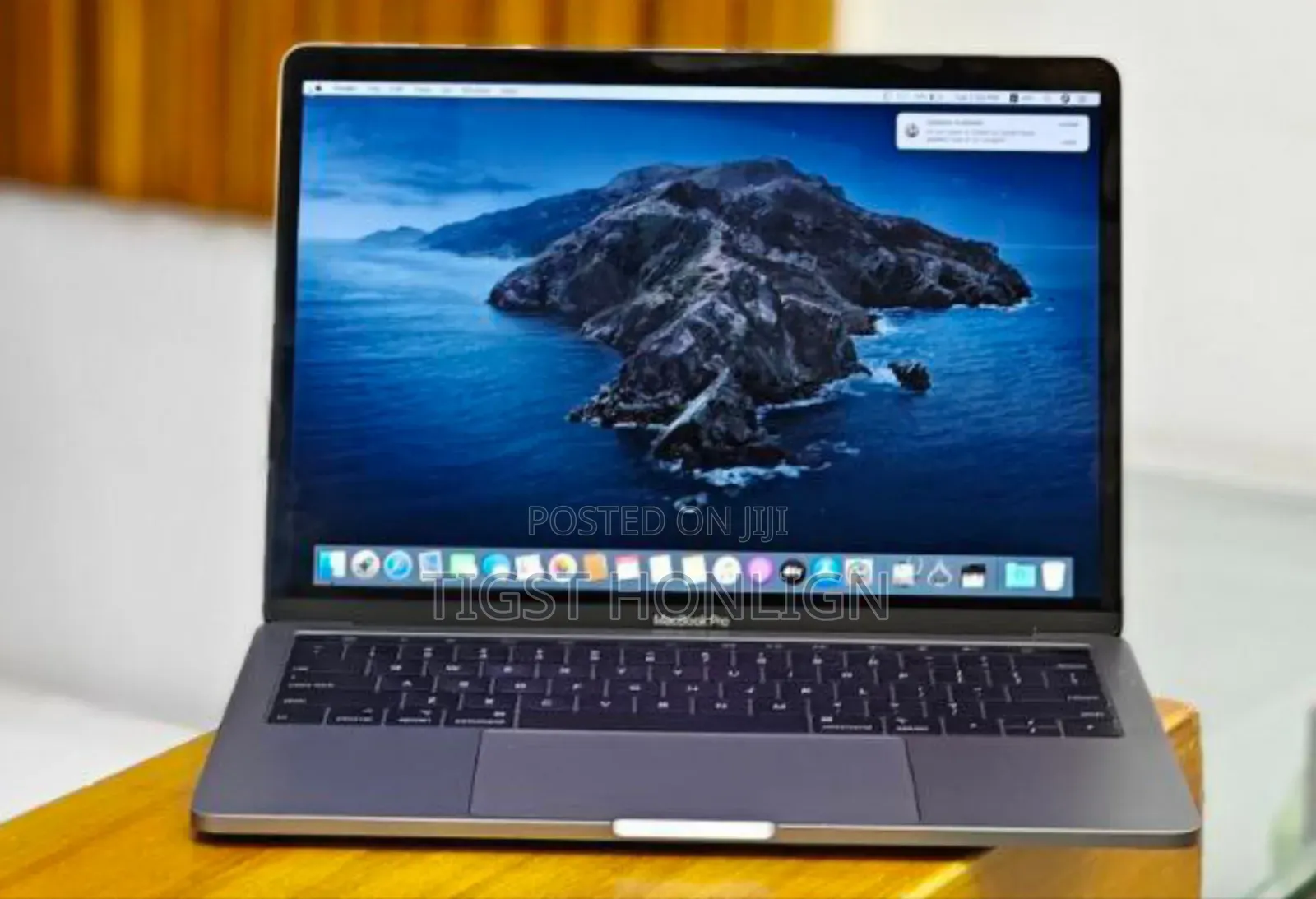 New Laptop Apple MacBook Pro 2019 16GB Intel Core I5 SSD 1T