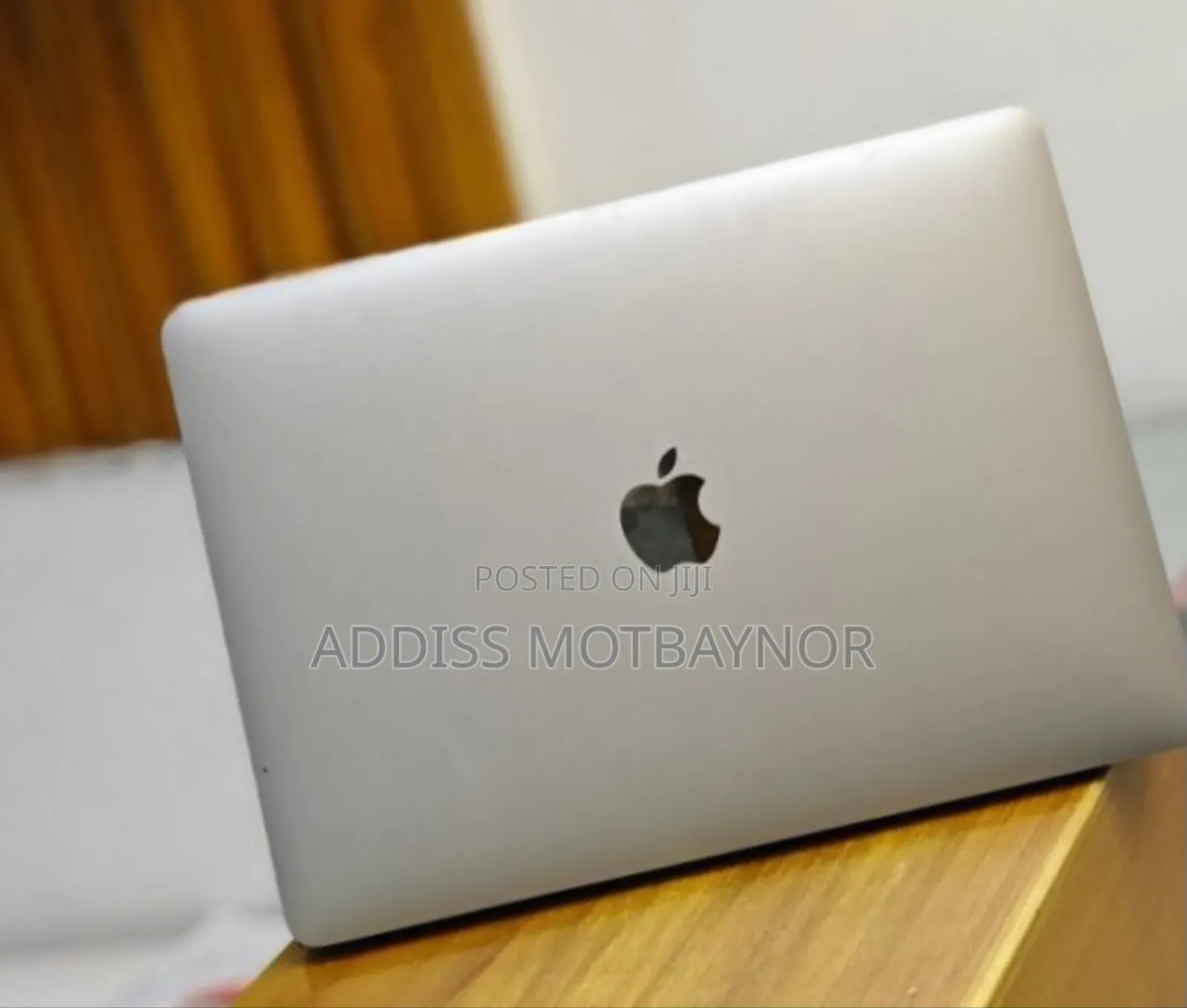 New Laptop Apple MacBook Pro 2019 16GB Intel Core I5 SSD 512GB