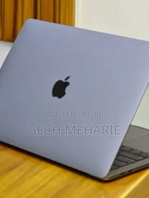 New Laptop Apple MacBook Pro 2019 16GB Intel Core I5 SSD 1T